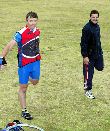 David and Carey stretching the quads